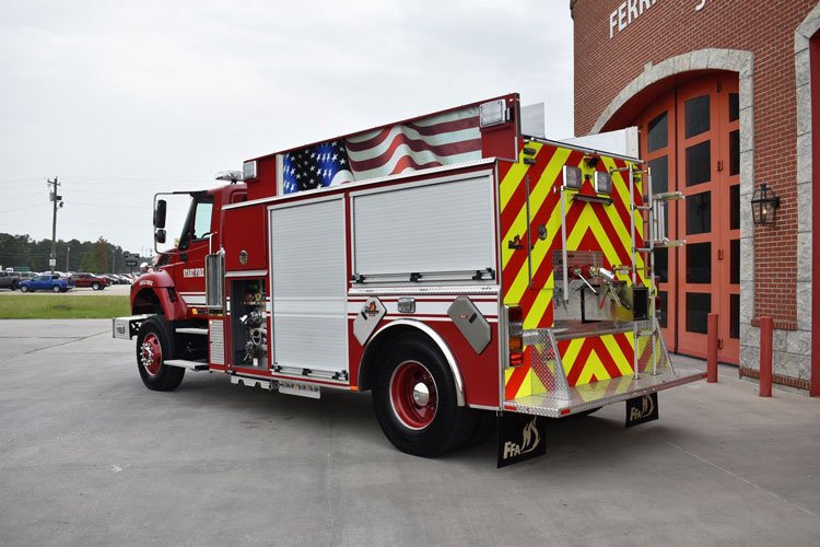 Start-Girard FPD Ferrara/Freightliner Commercial Tanker