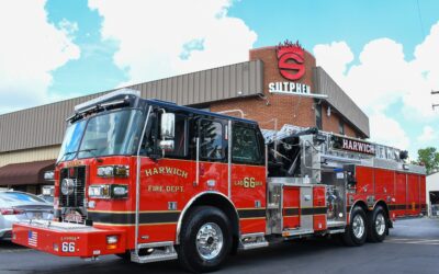 Harwich (MA) Fire Department Gets New Sutphen SL 100 Aerial Ladder Quint