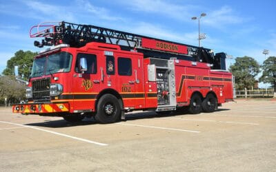 Texas FD Chooses Rear-Mount Straight Stick Quint